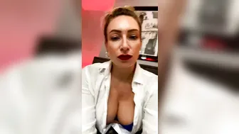 ava_austen busty courage rides a dildo