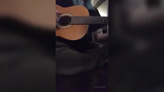 akiramaisuicide tearing her tender pussy