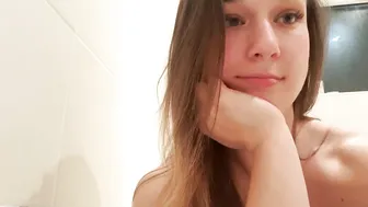 yourgymgirl blonde plays with sex toy