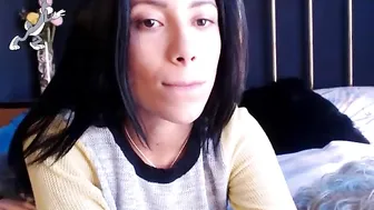 fergy21 wet pussy jumps on cock