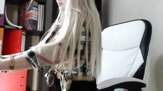 innocent_doll1 Sweet masturbating