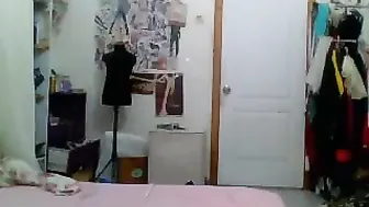 klesh13 Exquisite bitch indulges with a toy