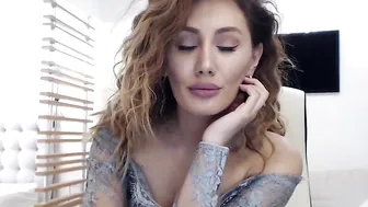 miss_marilin Graceful bitch masturbates pussy