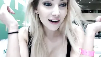 harli_lotts Busty slut caresses shaved cunt