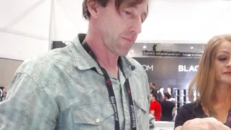 peppermintpanddustyk Beautiful bitch performs a striptease