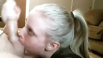 spit_tit_blondie Crazy kurva jerks off the anus in old age