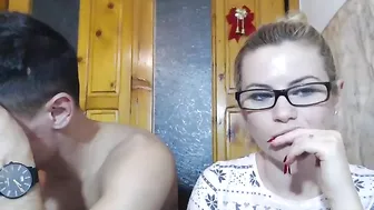 alice_brad Busty latina massages nipples