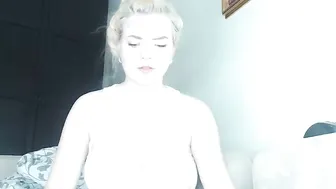 eva_palmer chic striptease