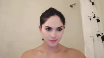 aspenrae Thinty passionately pulls the cap