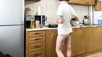 sasha0vay graceful blonde passionately masturbating cunt