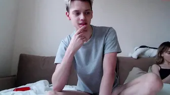 naughty_raquel busty model