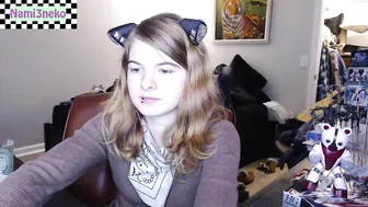 nami3neko fucks her ass