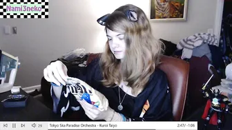 nami3neko gorgeous confused fingering both holes