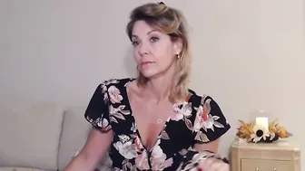 mselleswt beautiful slut exposes big tits