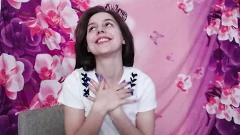 _ariana_grande__ beautiful lady gently masturbates pussy