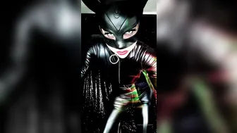 Long Mint tasty babe fucks both holes