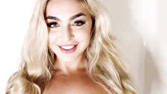 emjayplays onlyfans  Appetizing young lady