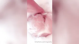 Giselly Angel onlyfans  lush harlot jerks off a broken vagina