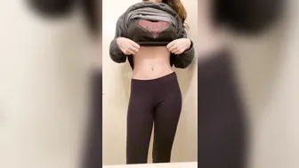 lady_in_the_streets Onlyfans  jumps on a toy and cums