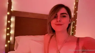 Ella Hollywood   naughty bitch caresses big tits