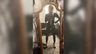 Ella Hollywood   Hot confused