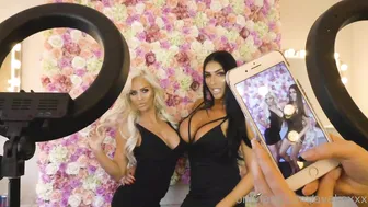 Ava Koxxx  Busty Curva