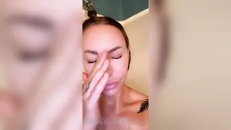xnicoleanistonx   lush woman