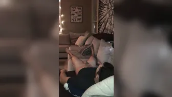 xnicoleanistonx   hot beast sticks fingers in wet holes