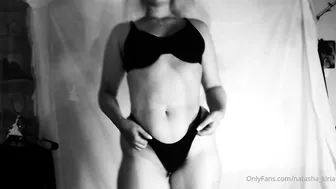 natasha_kiria  blissful doll chatting in fries