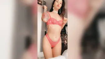 xmishacrossx Incendiary lady