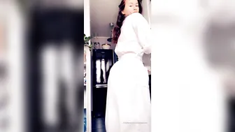 xmishacrossx erotomaniac