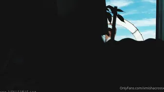 xmishacrossx hot aunt fucks juicy anus