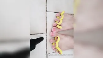 prettypinkell4 loves asshole