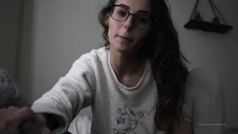 sadbaffoonmv petite babe gently masturbates cunt