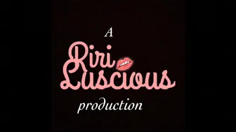 weloveriri chick eagerly absorbs dildo