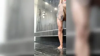 cjmiles onlyfans dark-skinned females jerk off the vagina