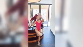 cjmiles onlyfans mature masturbates in front of webcam