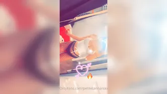 petitetannantexxx onlyfans the obstinate queen pulls the cap