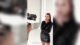 jessleonlove adult skin masturbates with fingers