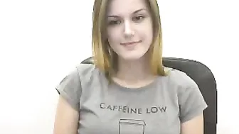 levella Tender bitch sucks dick