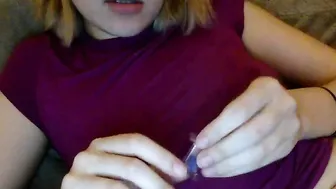 pinkcottoncandy88 shows her pussy on the chair
