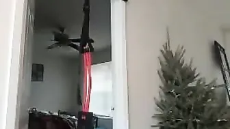 meetjena Lustful plump bitch spreads her legs and jerks off her cunt