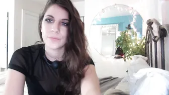 audrey Luxurious swell shows off her breasts