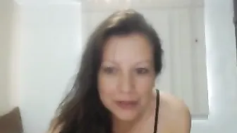 angelsmithx Sexy mare caresses hairy cunt