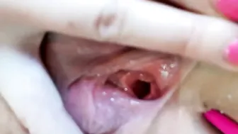 little__slut Bitch rubs pussy handle