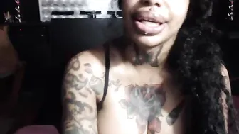 creamyexotica Skinny female fucks herself with a phallus