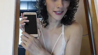 alex_morani likes to mess with toys