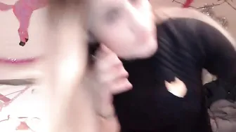 star0380 Pretty girl fucks her cap