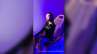 jessleonlove smiling girl