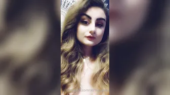 ashleyygrey_ 12 May  2020